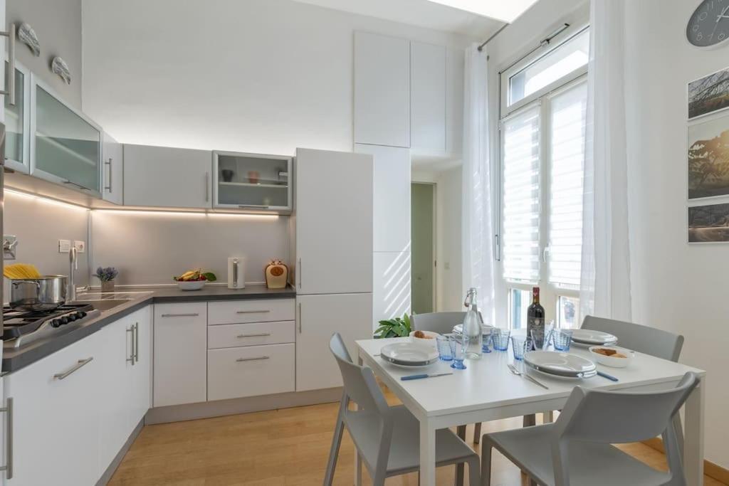 Ammirato Duplex In Firenze Eksteriør bilde