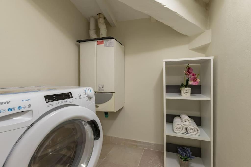 Ammirato Duplex In Firenze Eksteriør bilde